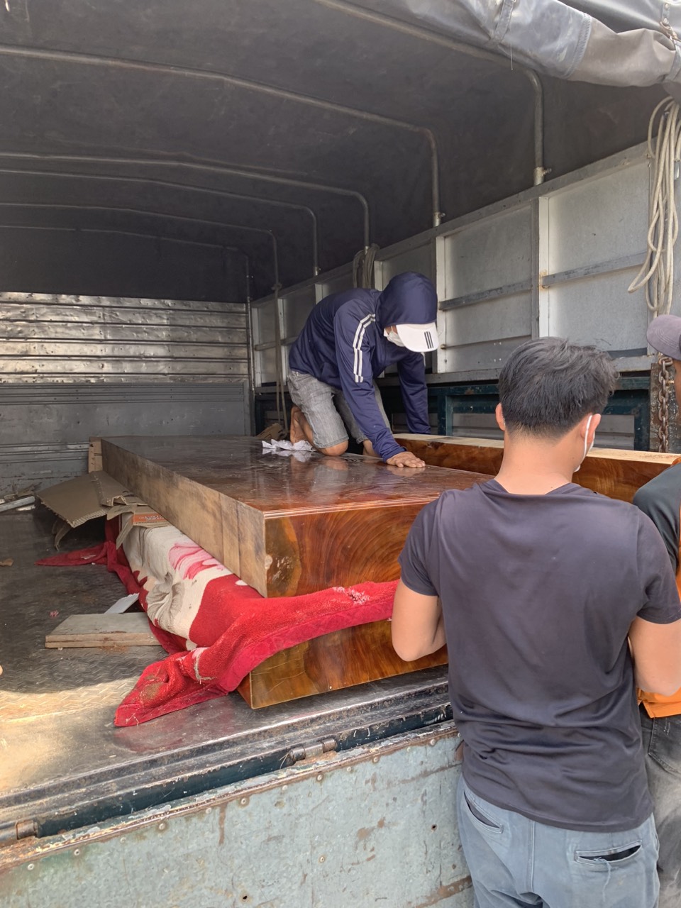 chuyen hang quang ngai da nang 1