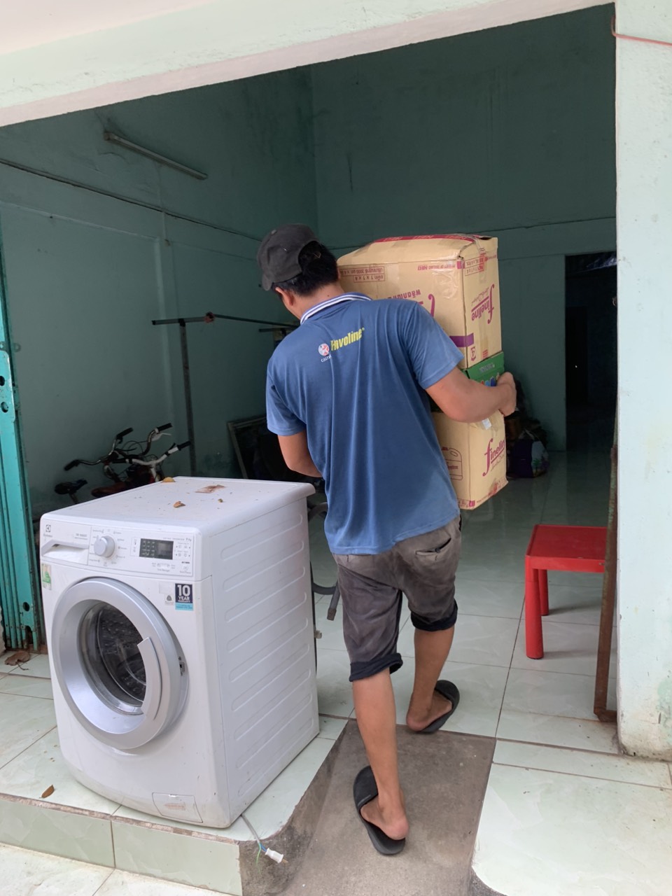 nhan vien chuyen nha tro quang ngai1